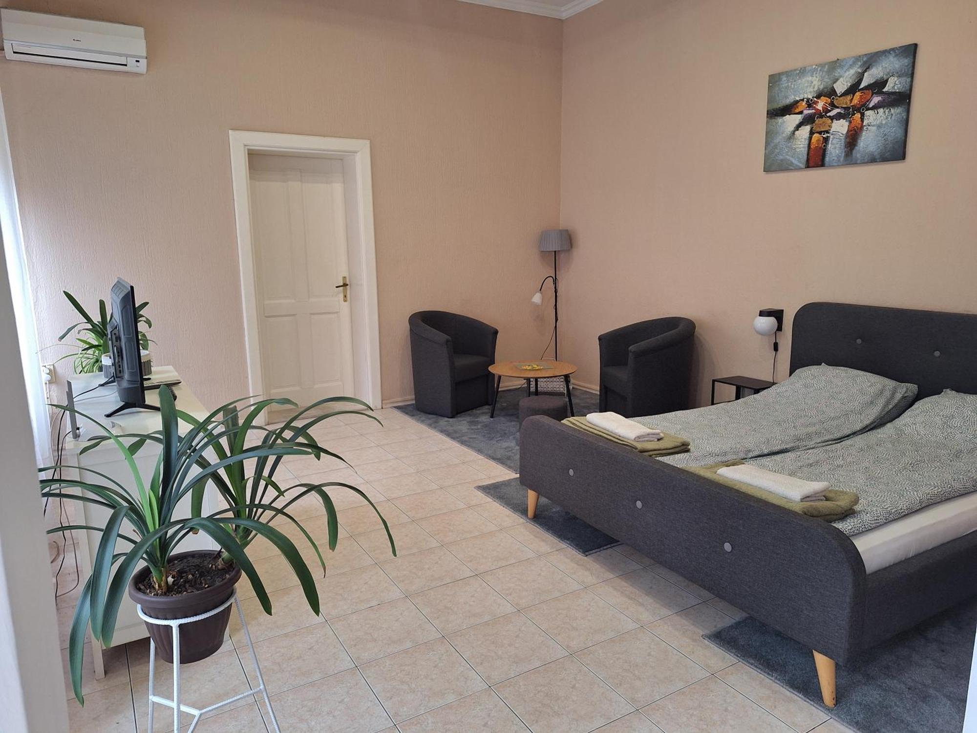 Mainstreet Apartman 수보티차 외부 사진
